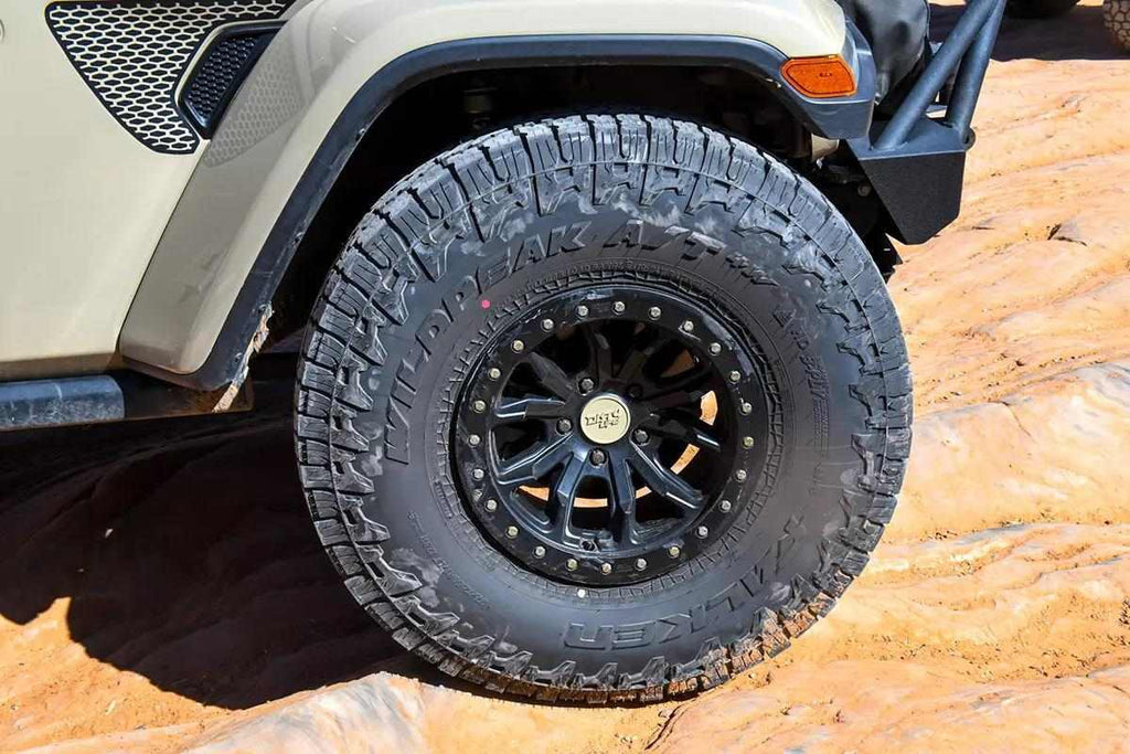 Falken Wildpeak A/T4W — hero detail