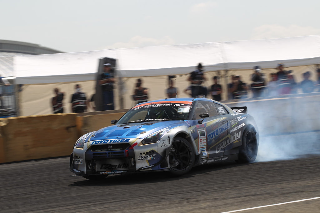 Toyo Proxes R1R — hero drift