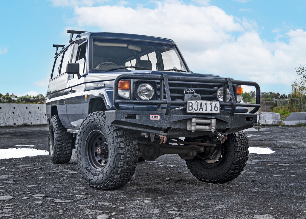 Kenda Klever M/T2 KR629 — hero landcruiser