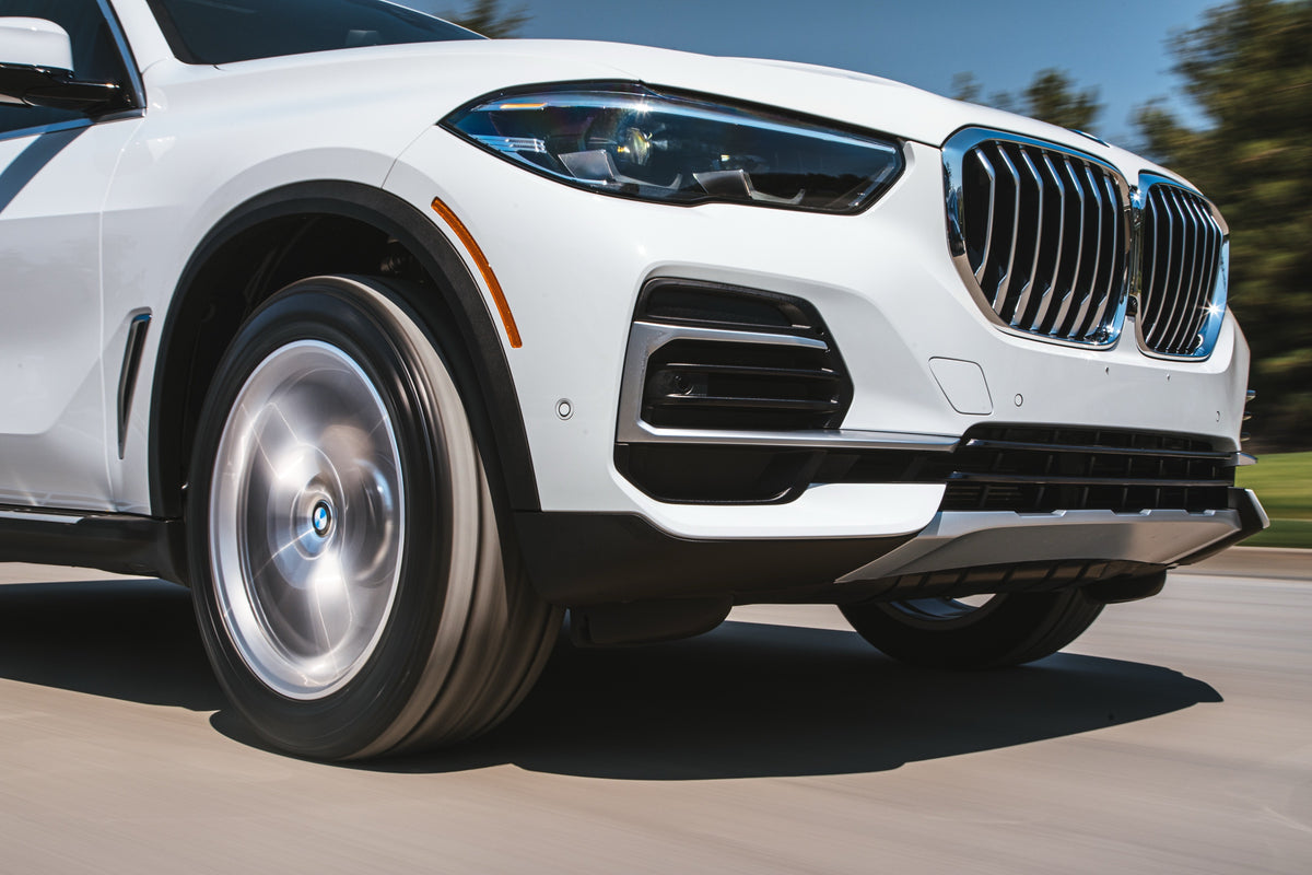 Toyo Proxes ST III — hero x5 front