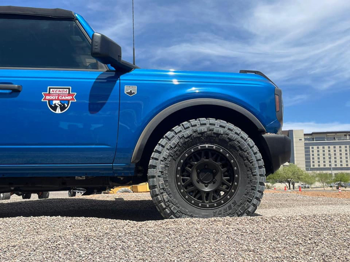 Kenda Klever M/T2 KR629 — hero bronco