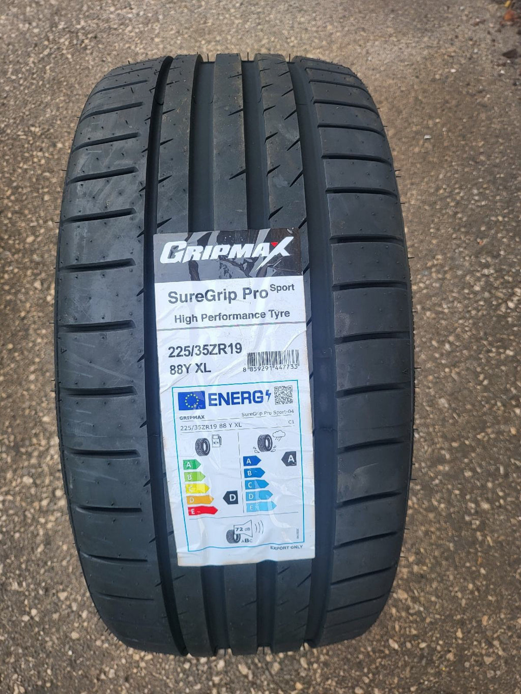 Gripmax Suregrip Pro Sport — ugc new tire