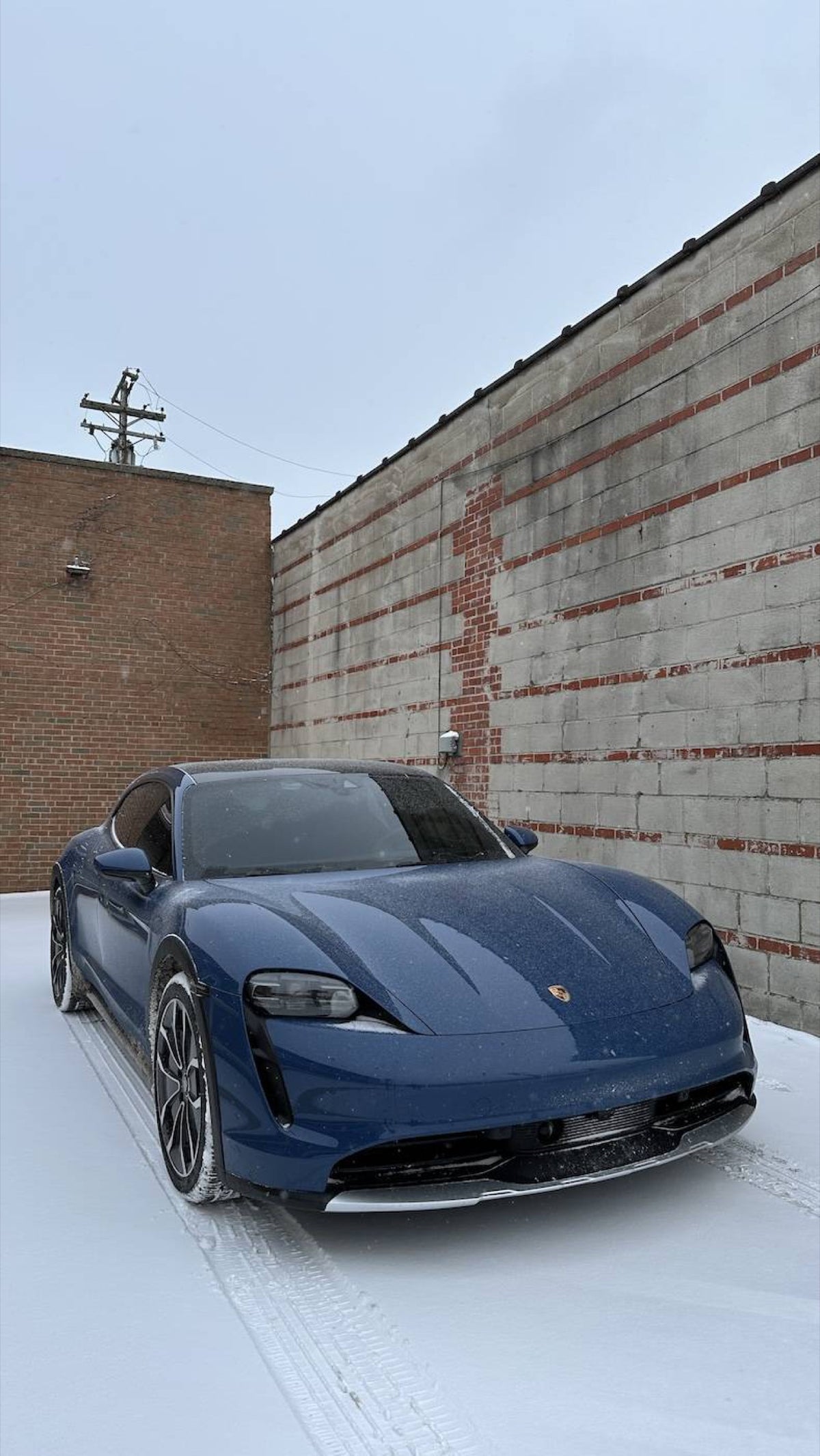Falken Azenis FK460 A/S — ugc taycan owner