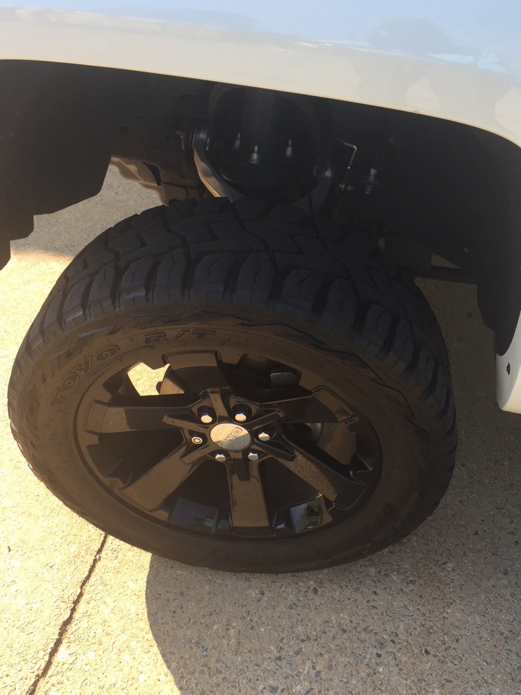 Toyo Open Country R/T — ugc mounted closeup