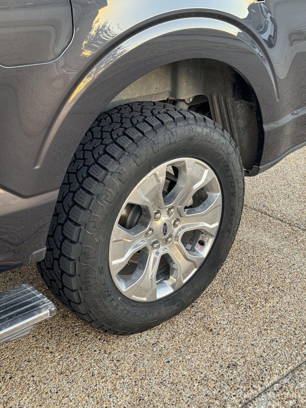 Toyo Open Country A/T III — ugc phone truck