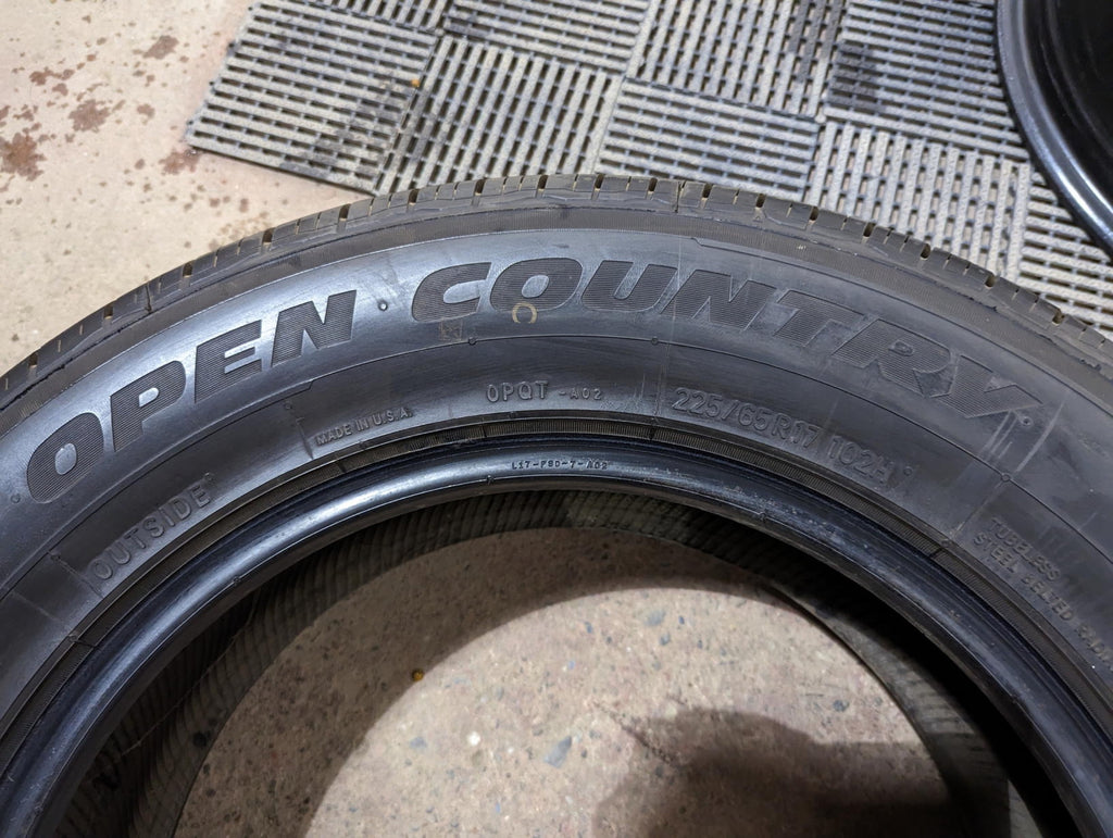Toyo Open Country Q/T — ugc sidewall