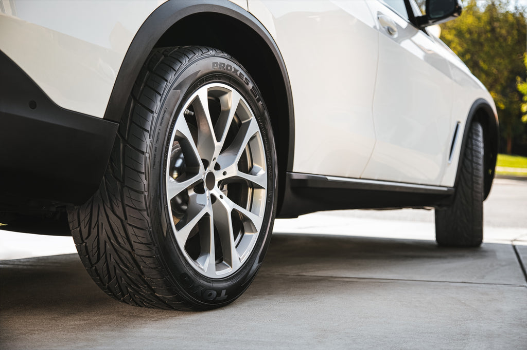 Toyo Proxes ST III — hero sidewall closeup