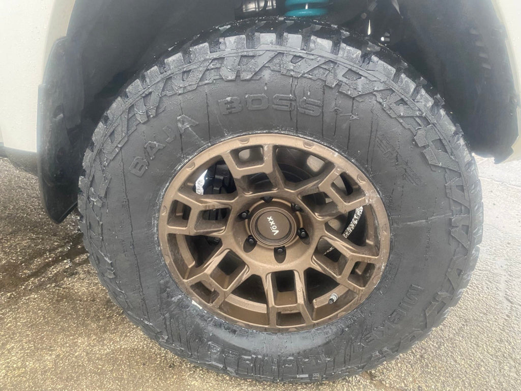 Mickey Thompson Baja Boss A/T — ugc tundra closeup