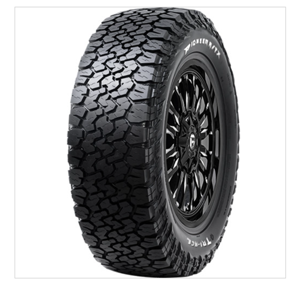 BLACKBEAR TERRAIN AT III WHITE tire