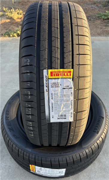 PIRELLI PZERO PZ4 tire
