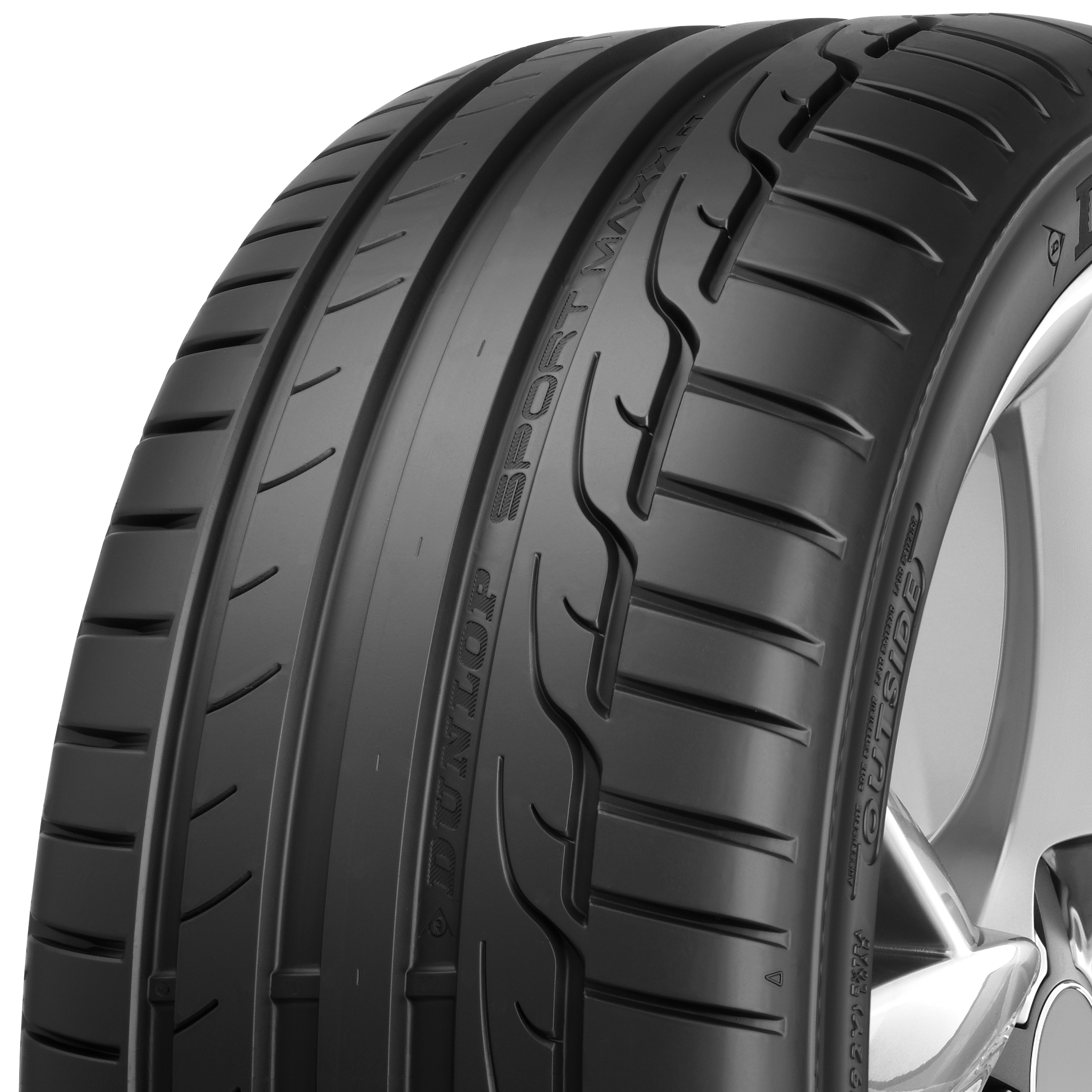 DUNLOP SPORT MAXX RT tire