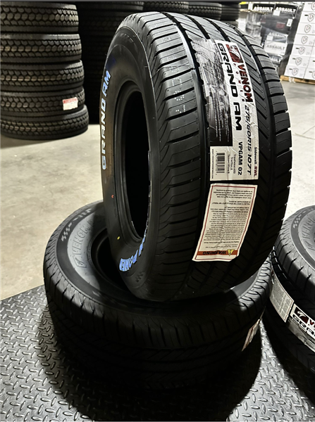 VENOM POWER GRAND AM WSL WHITE tire