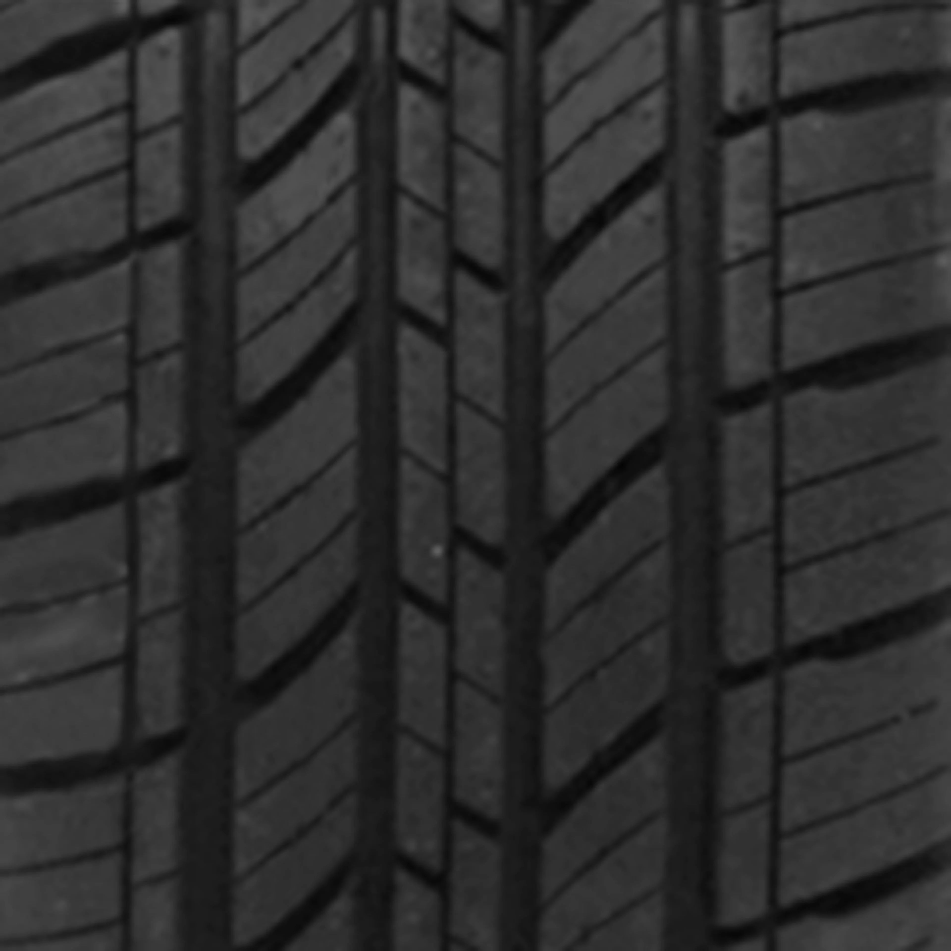205-70R-15 Grand Prix Tour Rs 96T Xl**Zq**