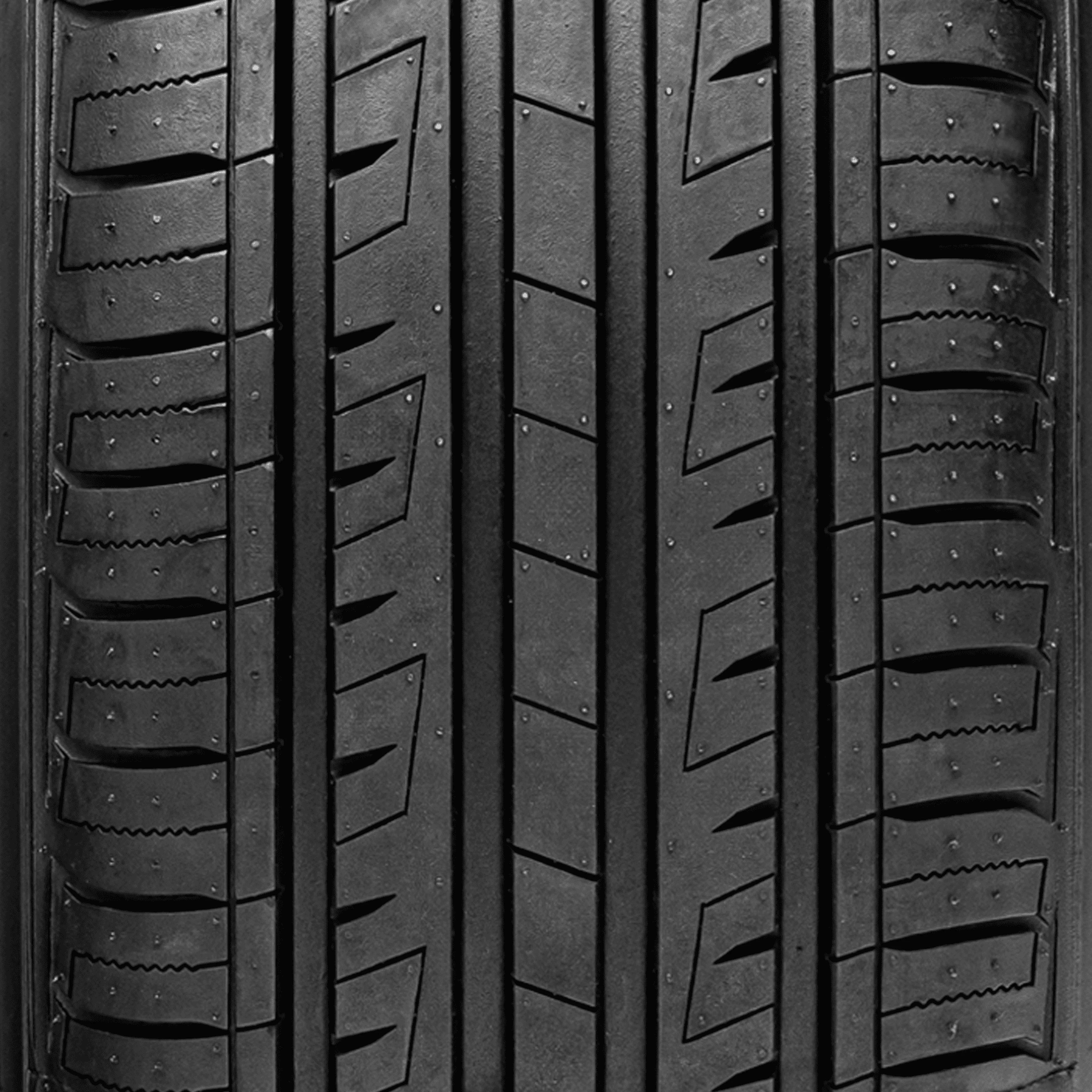 205-60R-15 Lionhart Lh-501 91V *55K + 1 Yr Limited Warranty 500Aa M+S**